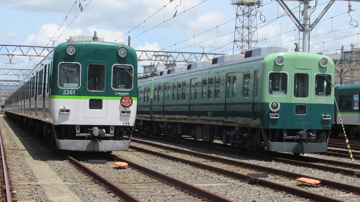 ◇2024年製！◇コンフィー◇冷蔵庫◇174L◇大阪兵庫京都奈良滋賀和歌山◇ ハイアール、冷凍フレッシュペットフードを販売する